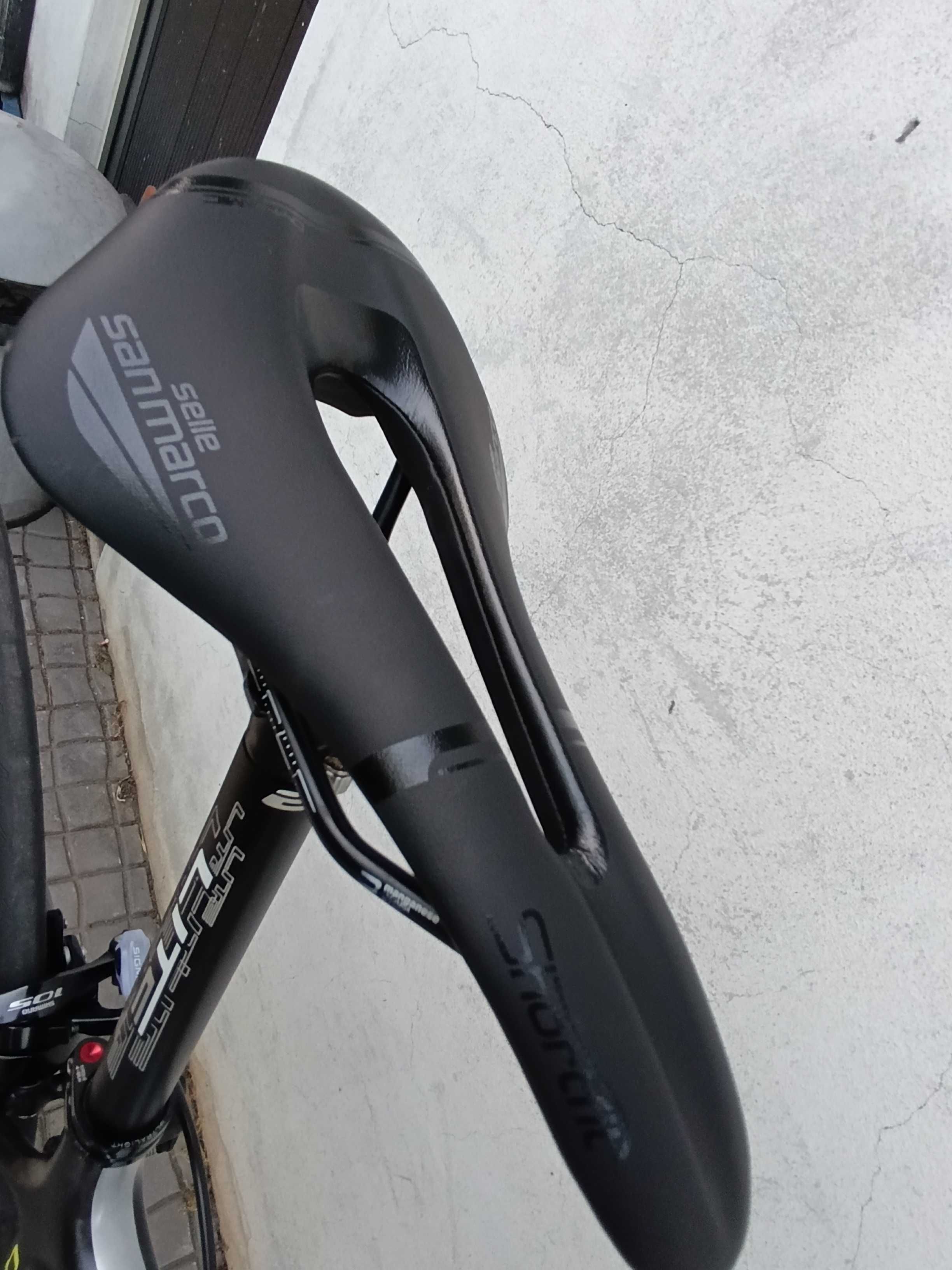 Bicicleta estrada BH Quartz