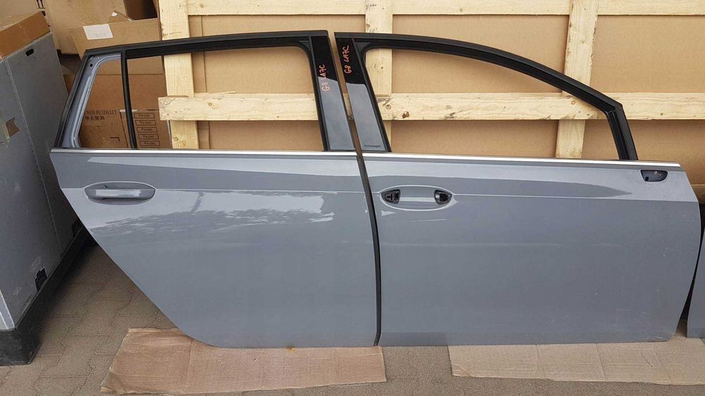 Двери передние задние правые левые Volkswagen Golf 8 VIII разборка