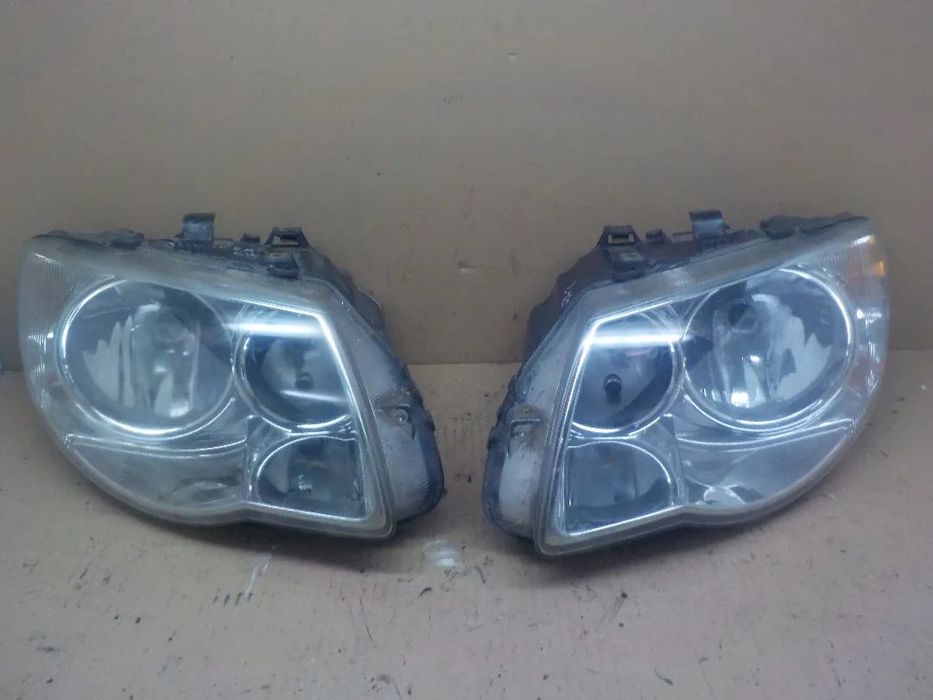 CHRYSLER VOYAGER IV LAMPA PRAWY PRZÓD EUROPA