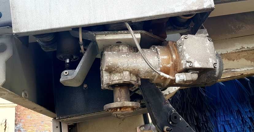 Myjnia szczotkowa Washtec SM10B 14r 2,40m 0-49C 70bar
