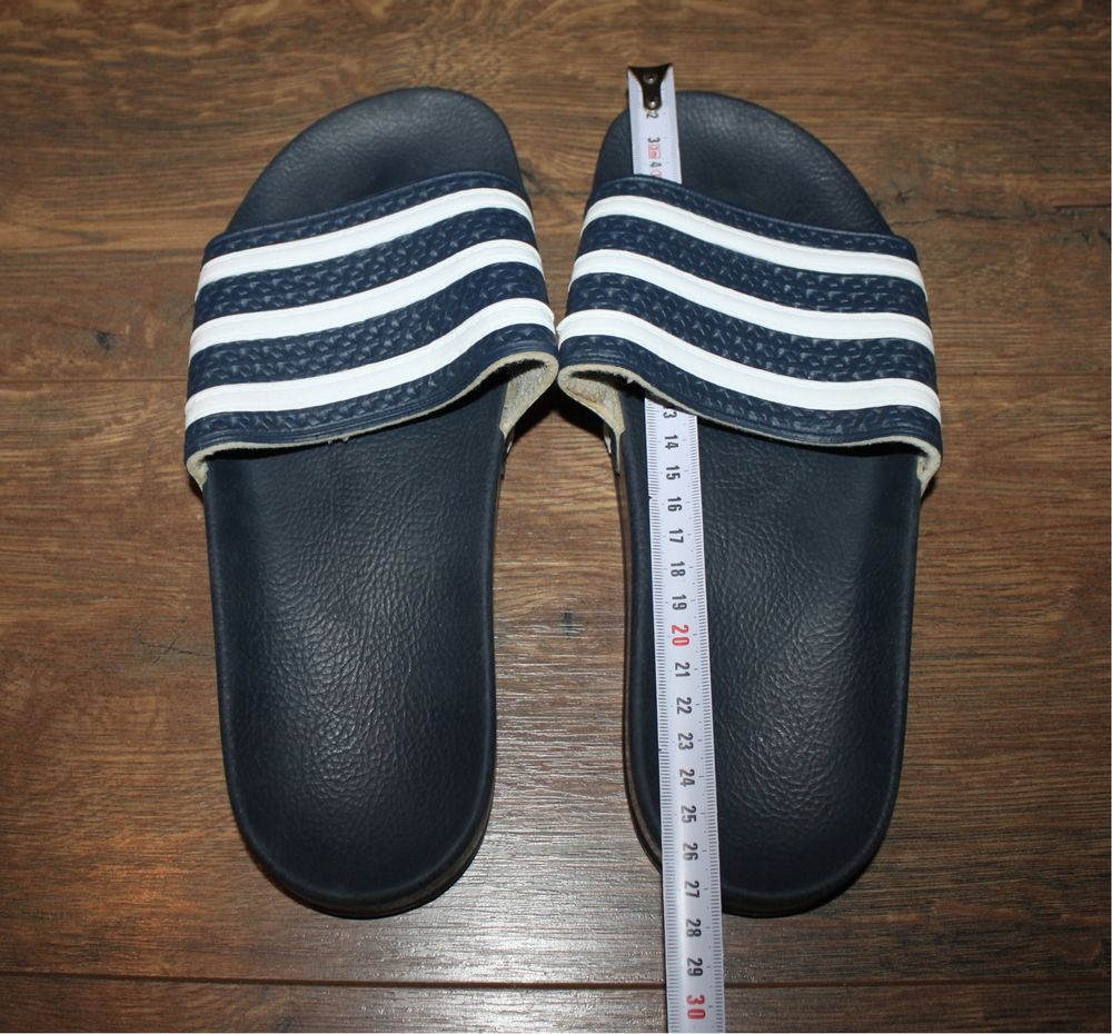 Тапки Adidas Adilette 40 размер