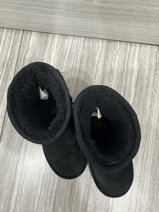 Угги, зимові ботинки, уггі