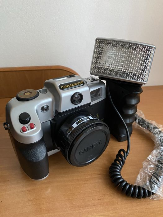 Aparat fotograficzny analogowy Canomatica
