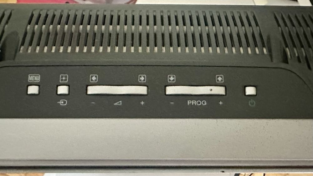 Телевізор SONY Model KDL-26U2000