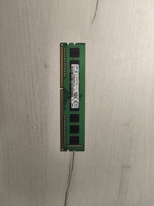 Оперативна пам'ять DDR 3 (2*4 gb)