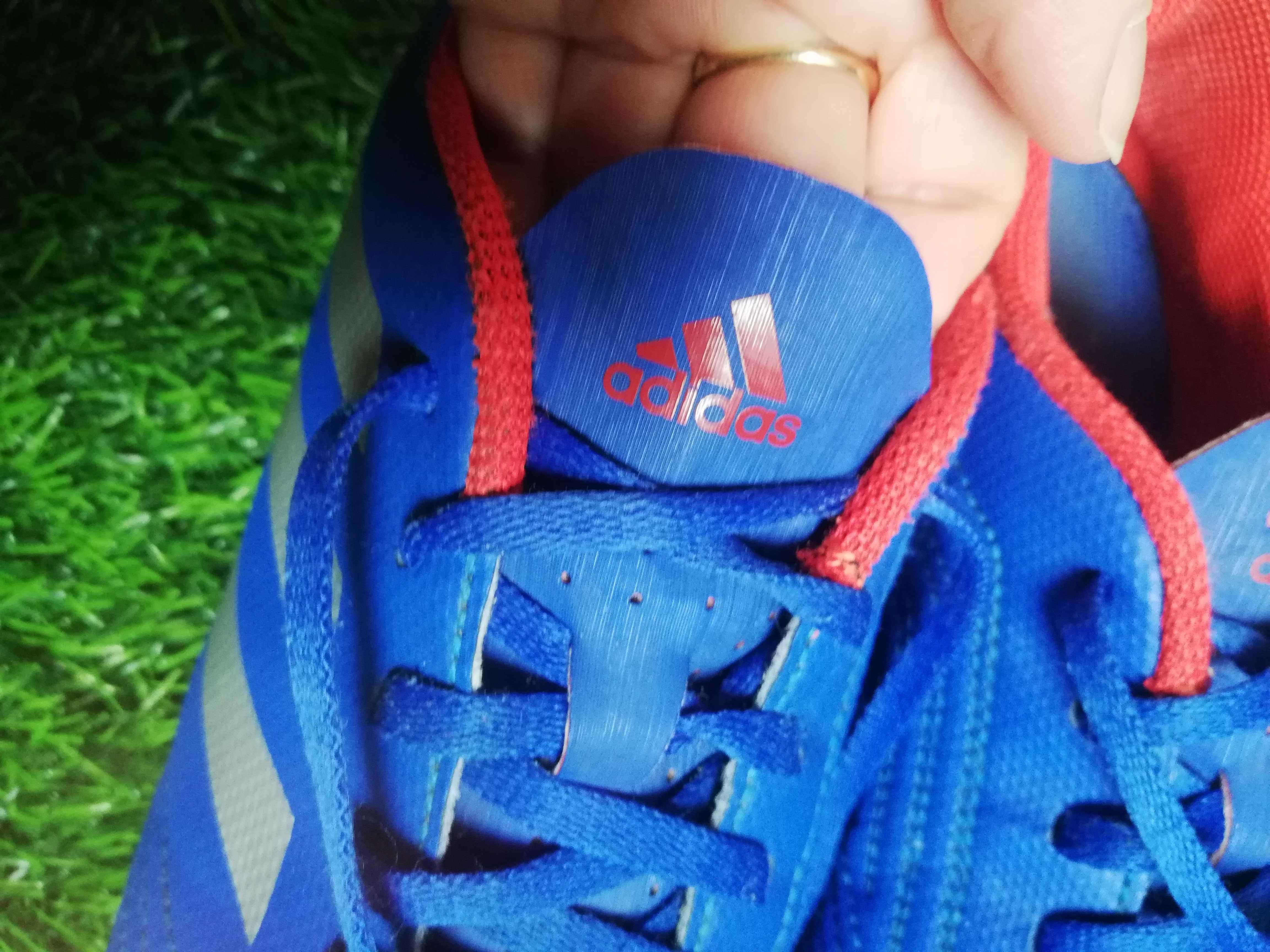 Buty Adidas Predator 19.4 TF Jr CM8556 halówki, turfy rozm.38