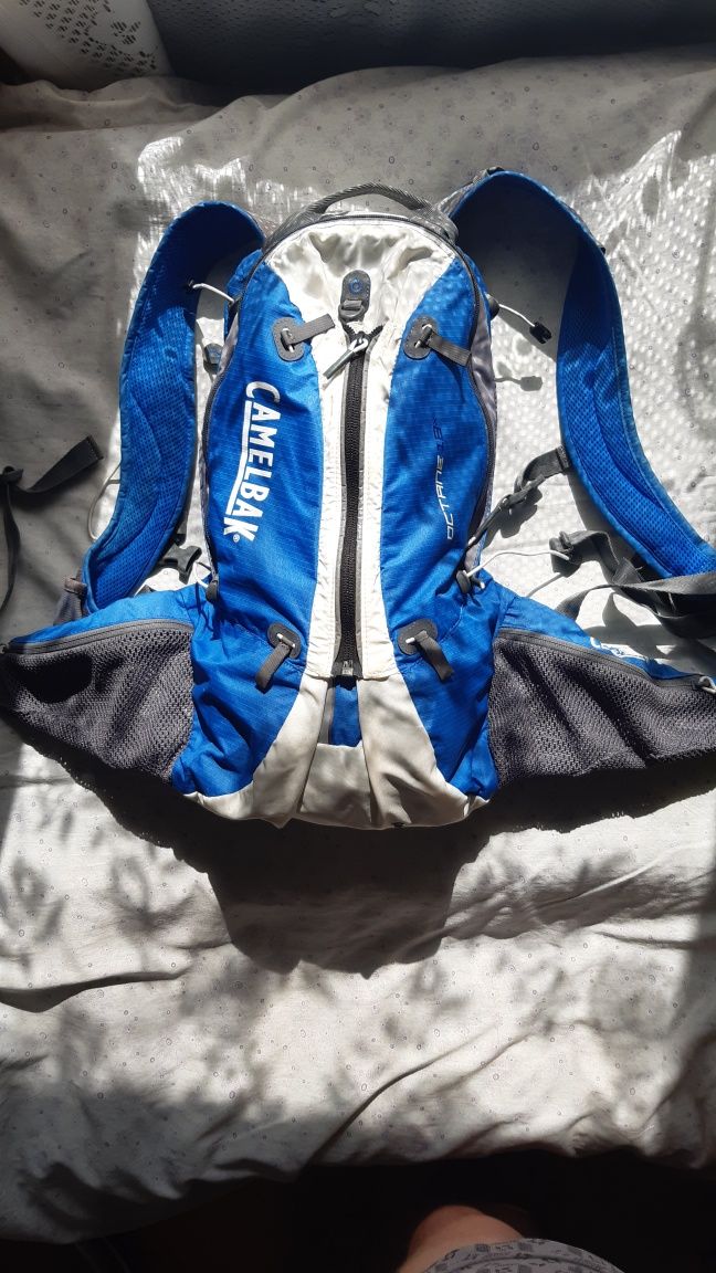 Велорюкзак CAMELBAK octane 18