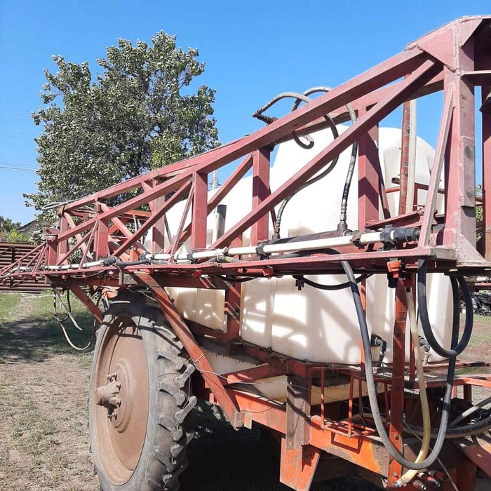 Оприскувач прицепний