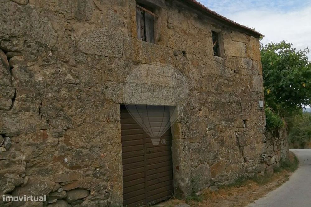 Moradia T2 para venda