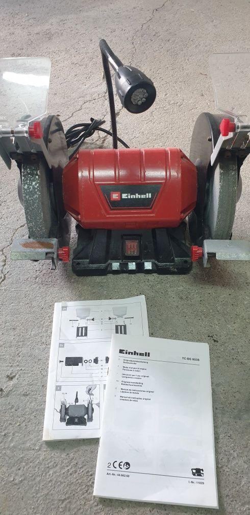 Esmerilhadora EINHELL 
Esmeriladora EINHELL TC-BG 200 L