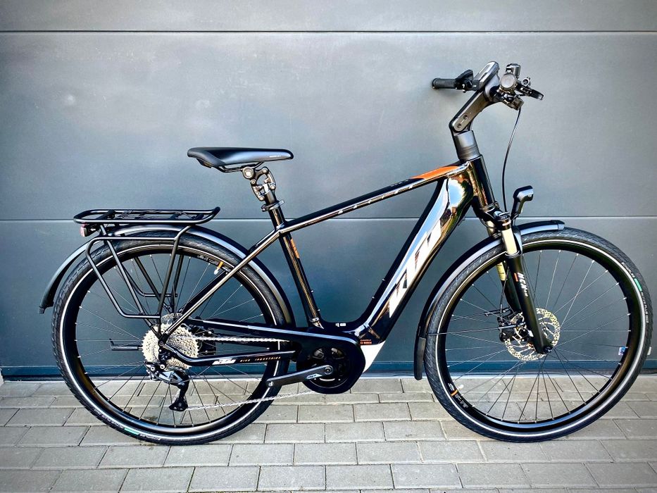 Rower elektryczny KTM Macina tour p510 na boschu Performance line 75n