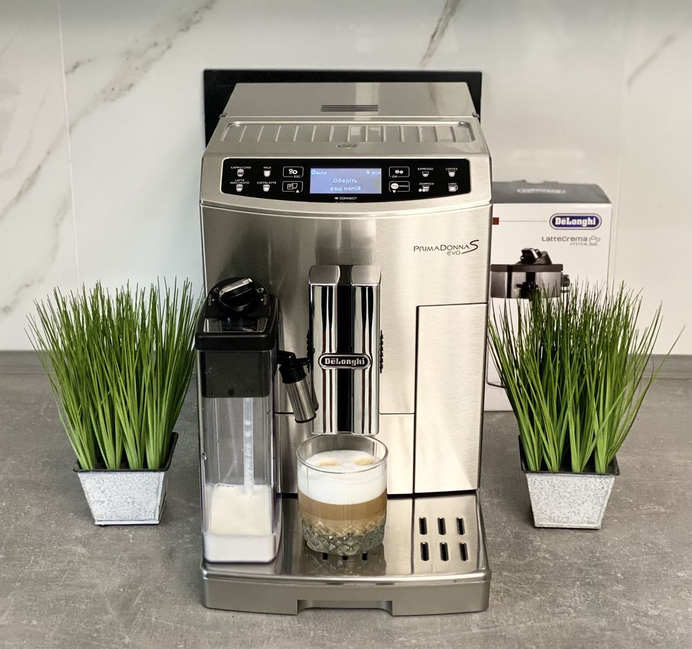 Кофемашина Delonghi PrimaDonna S Evo. Connect
