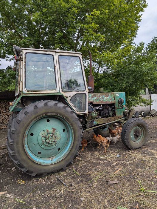 Залишився на продаж лише культиватор .