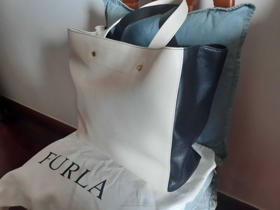 Mala original FURLA, pele genuína, branco e preto, nunca usada