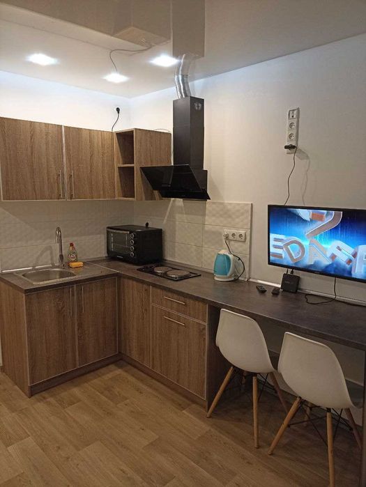 Центр.Госпіталь.м.Наукова поруч, сучасна квартира