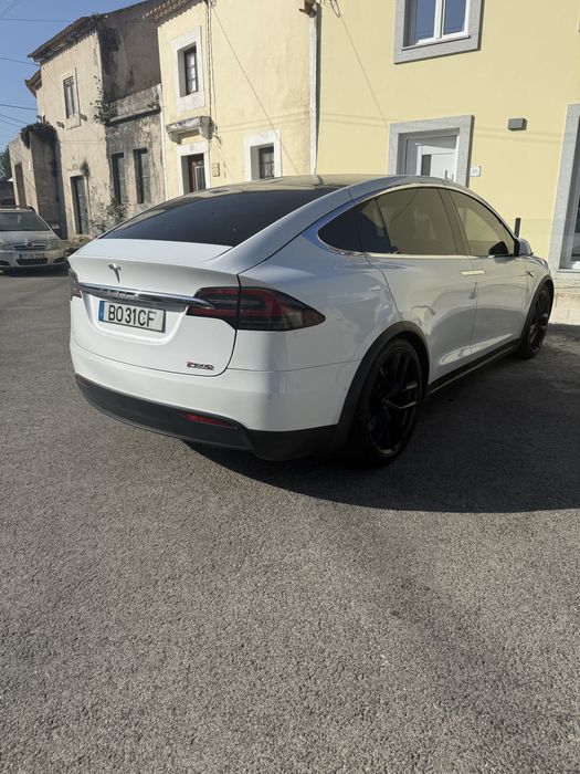 Tesla Model X P100D 772cv