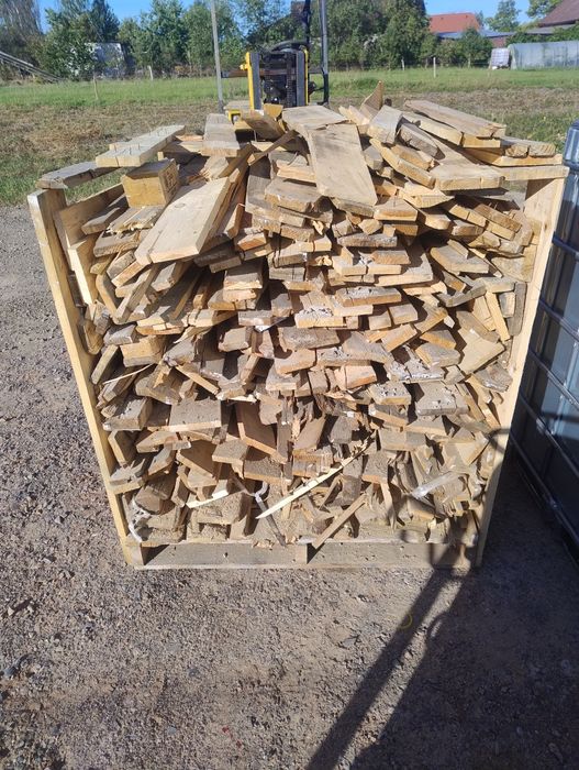 Drewno opałowe sprzedam 100 zł 120 x120
