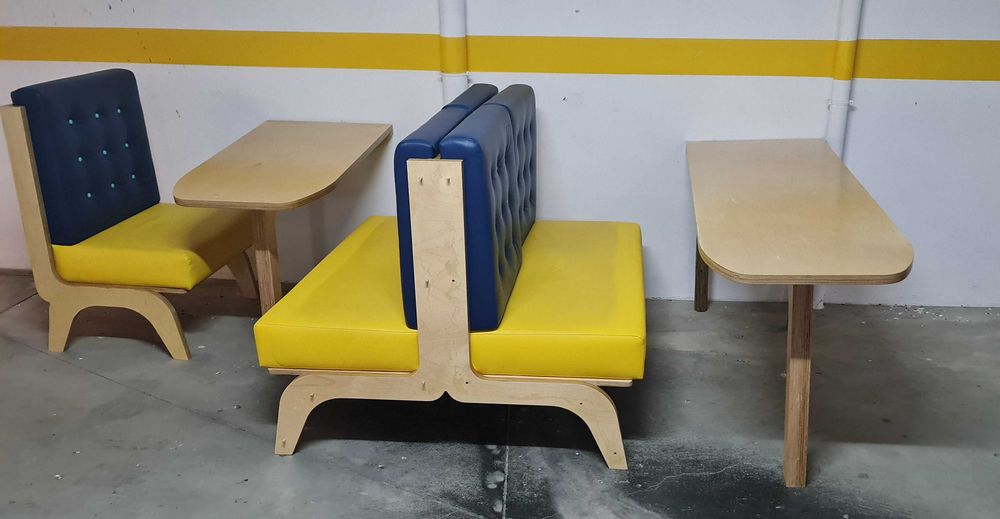 Oportunidade única. Conjunto Sofás e Mesas Esplanada