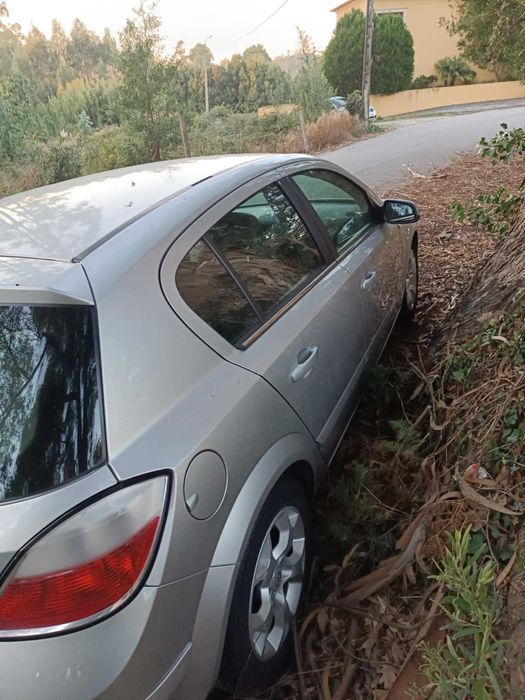 Opel Astra 1.4 90cv, versão Cosmo