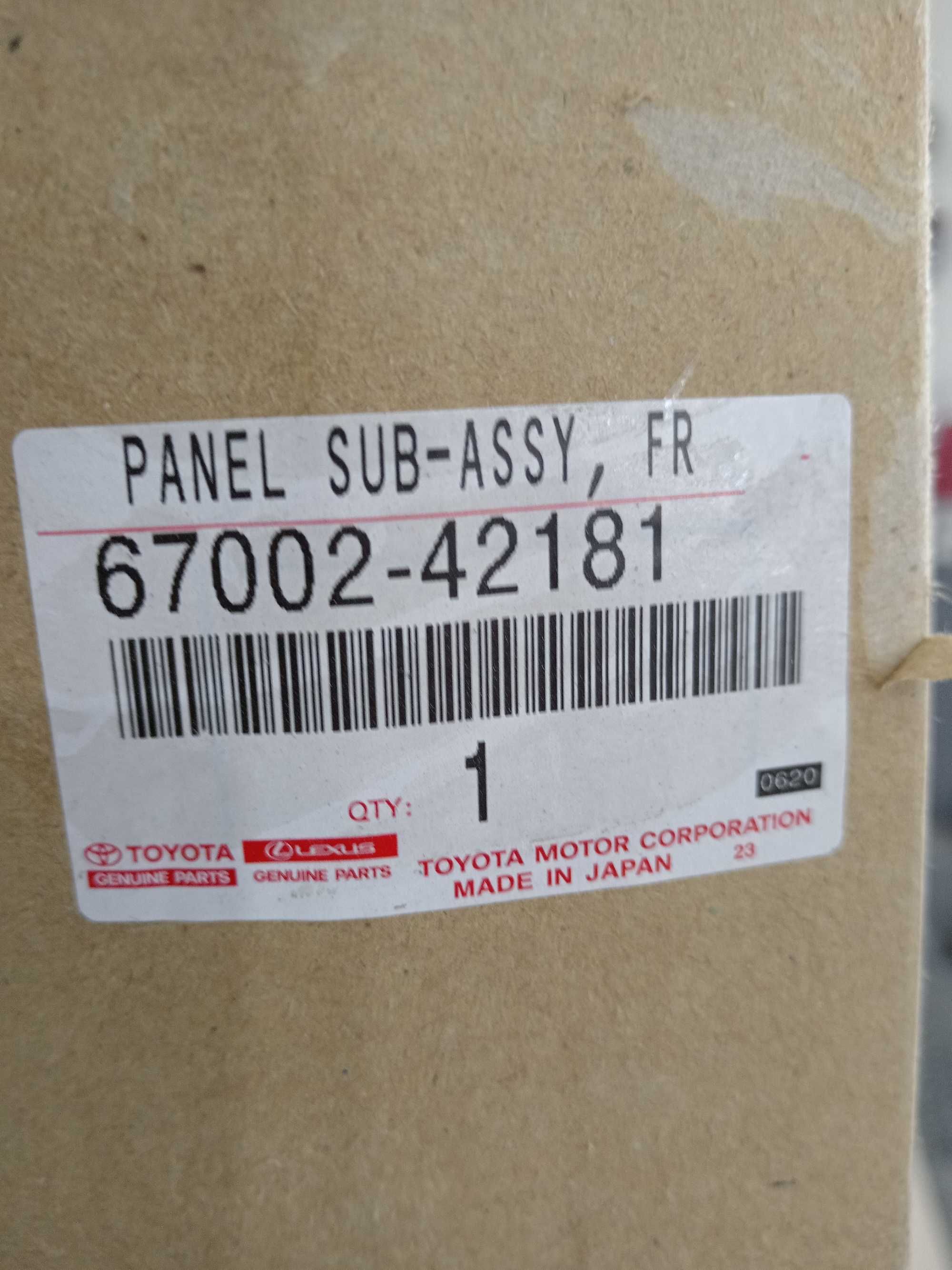 Toyota Rav4 V A50 двері передні ліві 67002-42181