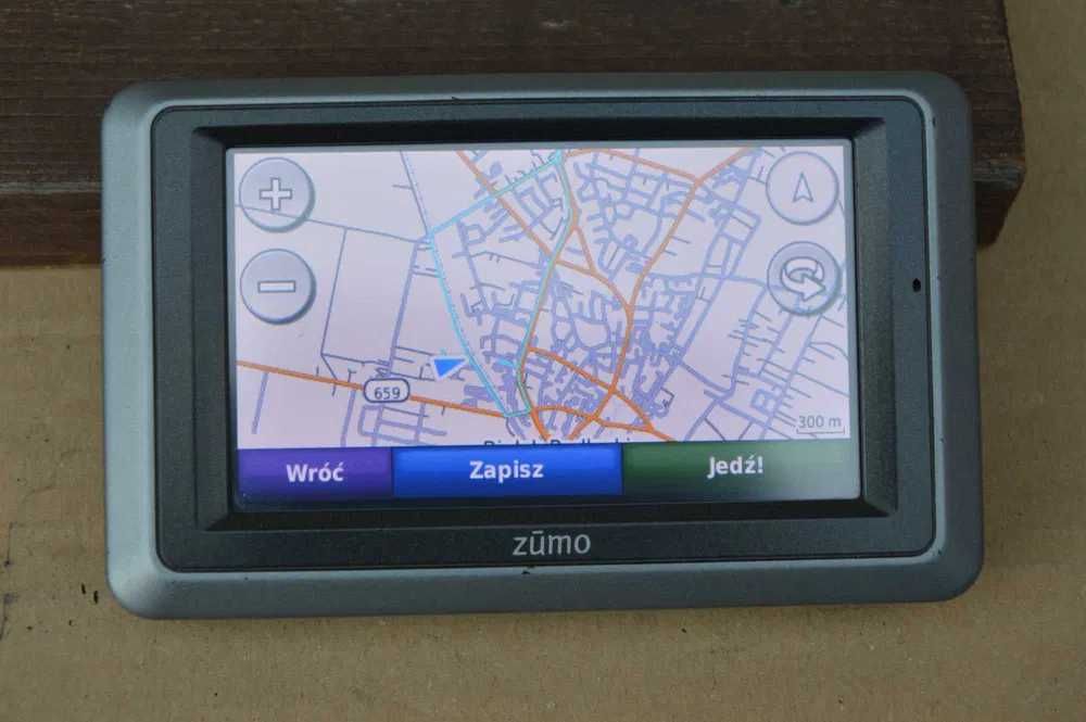 Nawigacja Garmin Zumo 660 + mocowanie do kierownicy / BMW navigator 4