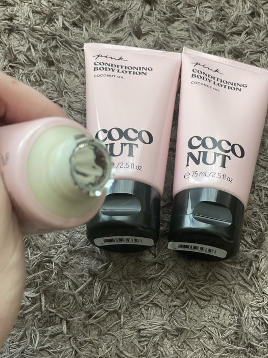 Лосьйон для тіла крем coconut body lotion victorias secret