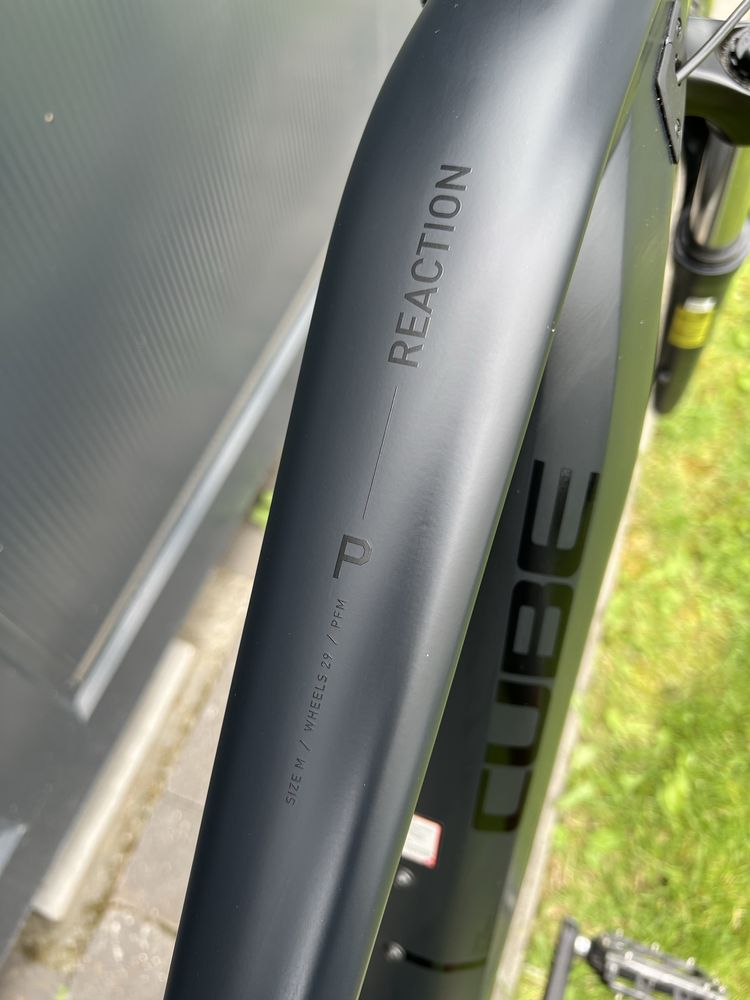 Rower elektryczny CUBE REACTION HYBRID PERFORMANCE 625 rozmiar M