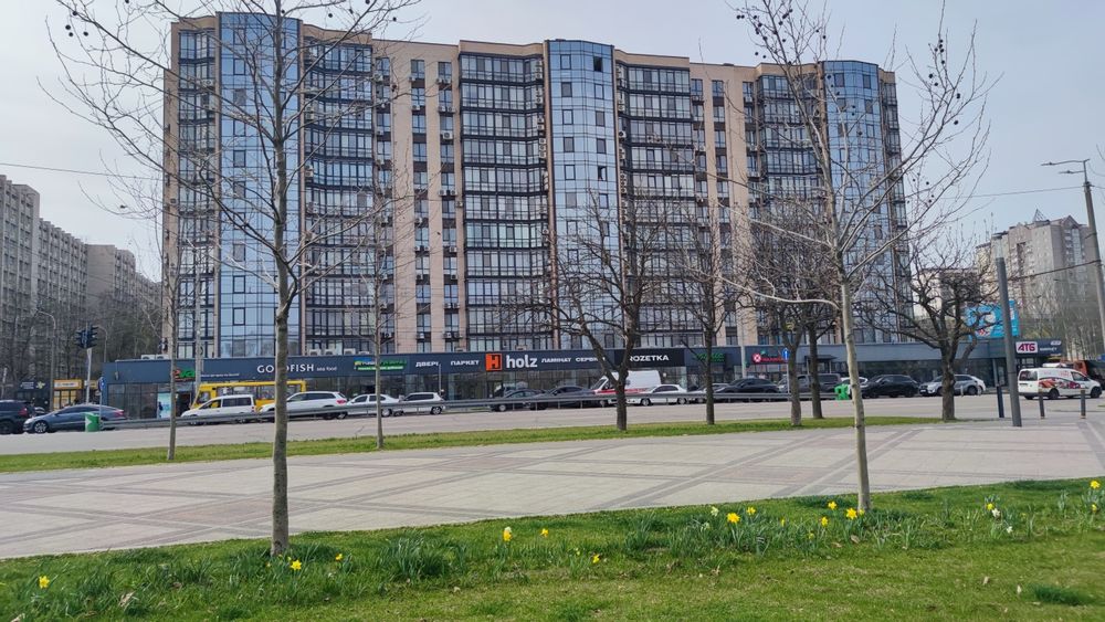 Продам 2х к. квартиру на Победе, ЖК River Park.