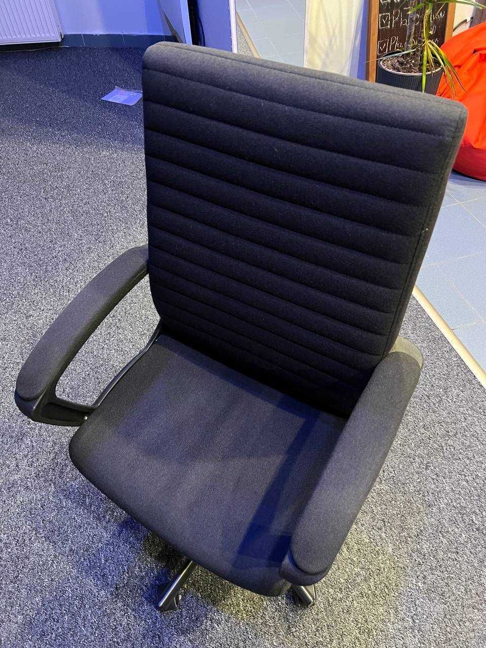 Fotel dla biura czarny