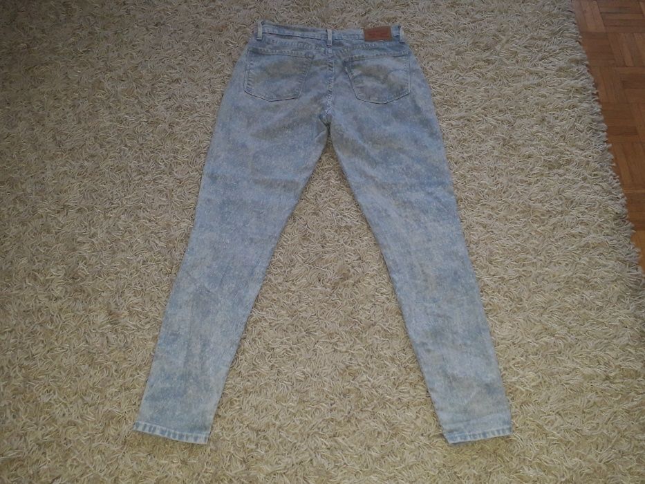 Jeansy Levi's marmurki roz.27