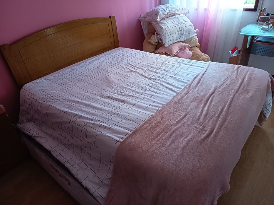 Cama de casal 140X185