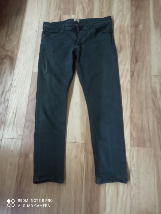 Czarne dżinsy męskie