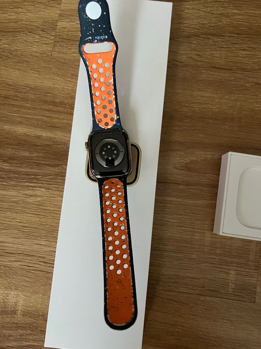 Apple iWatch Series 8 GPS + Cellular