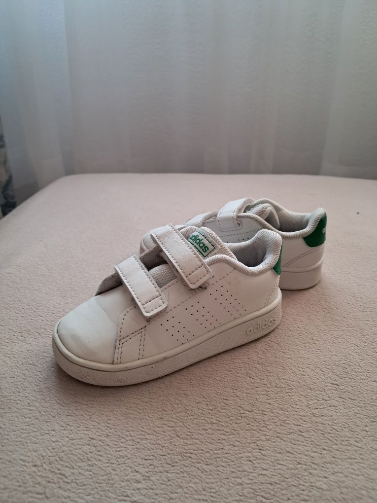 Adidasy dziecięce rozmiar 23