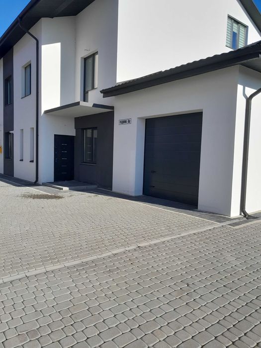 Продам котедж 109 м/кв. в м. Рівне по вул. Різдвяна 4-Г.