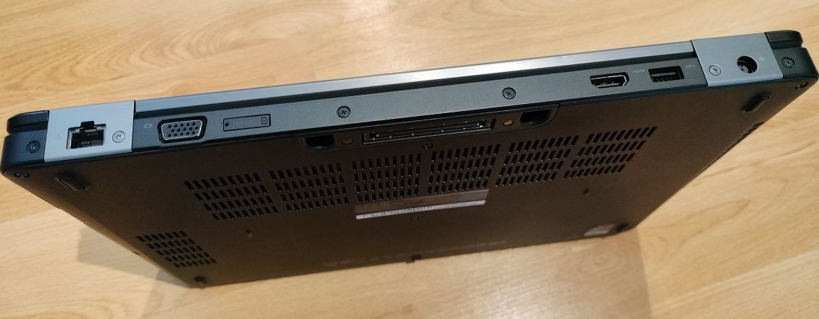 Laptop Dell Latitude E5470. i5-6440HQ / 1000 GB SSD / 16GB/ FHD