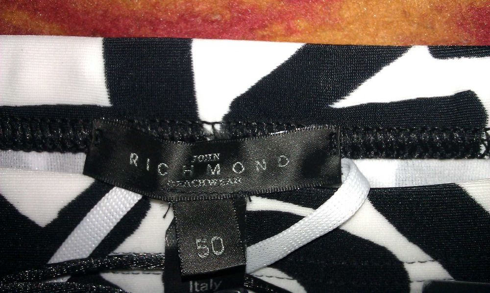 Екстравагантні чоловічі плавки із символікою - John Richmond original