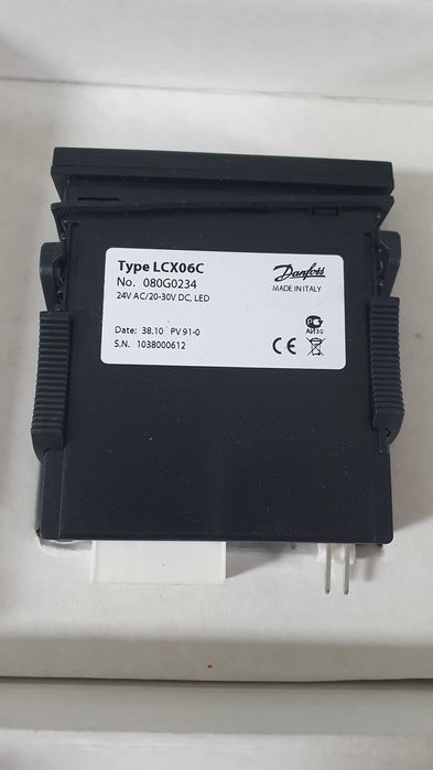Electronic controller LCX06C LED Danfoss 080G0234
