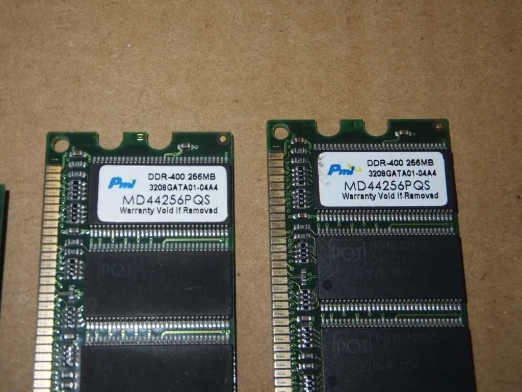 Процесор AMD Athlon Ax1700Dmt3C,ОЗУ RAM DDR 400
