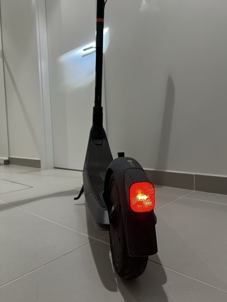Trotinete elétrica Segway Ninebot E2 Pro