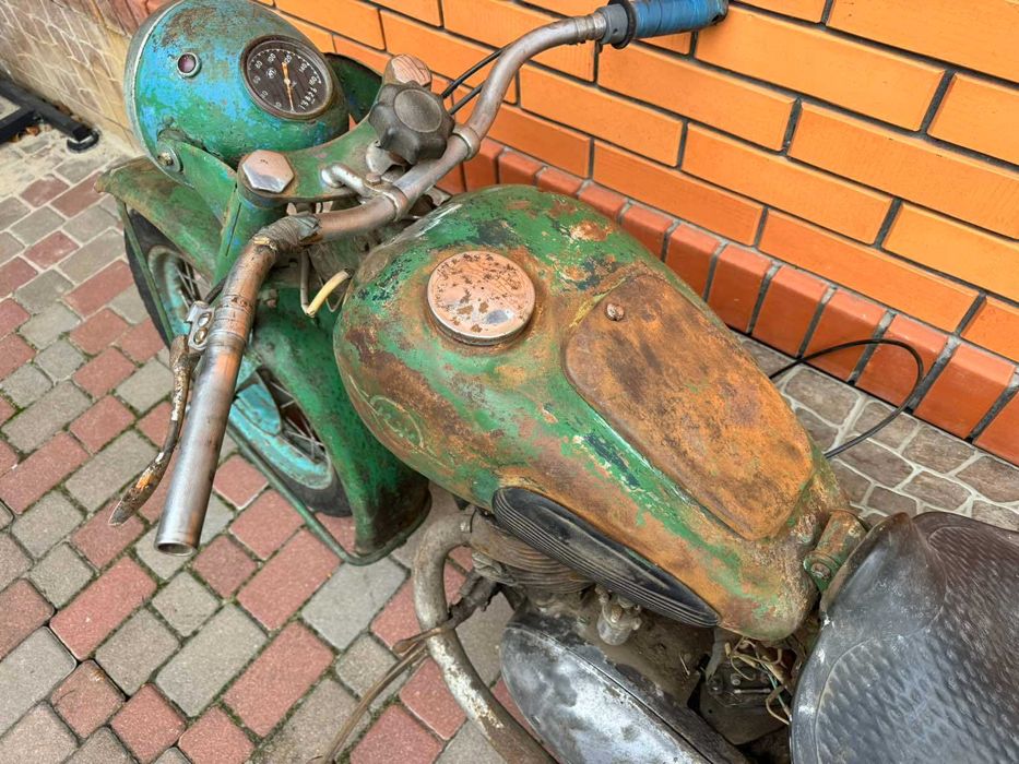 Продам мотоцикл Иж 49