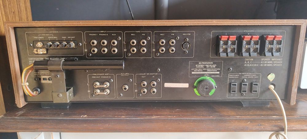 Amplituner PIONEER SX-838 hi-fi stereo. Vintage