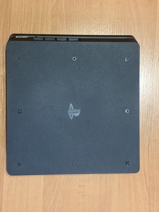 Playstation 4 slim 1tb + 3 гри