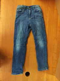 Ocieplane jeansy 134 szczupłe sinsay
