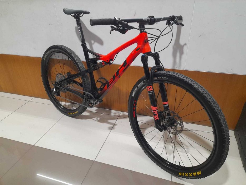 Bicicleta Carbono BH LYNX RACE 29, tam L