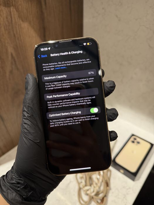 telefon smartfon Apple iPhone 13 pro 128 GB złoty gold MLVC3PM/A