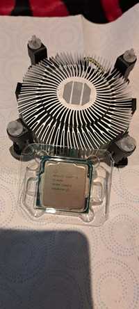 Procesor do komputera - Intel core i3 8100 3.60Ghz