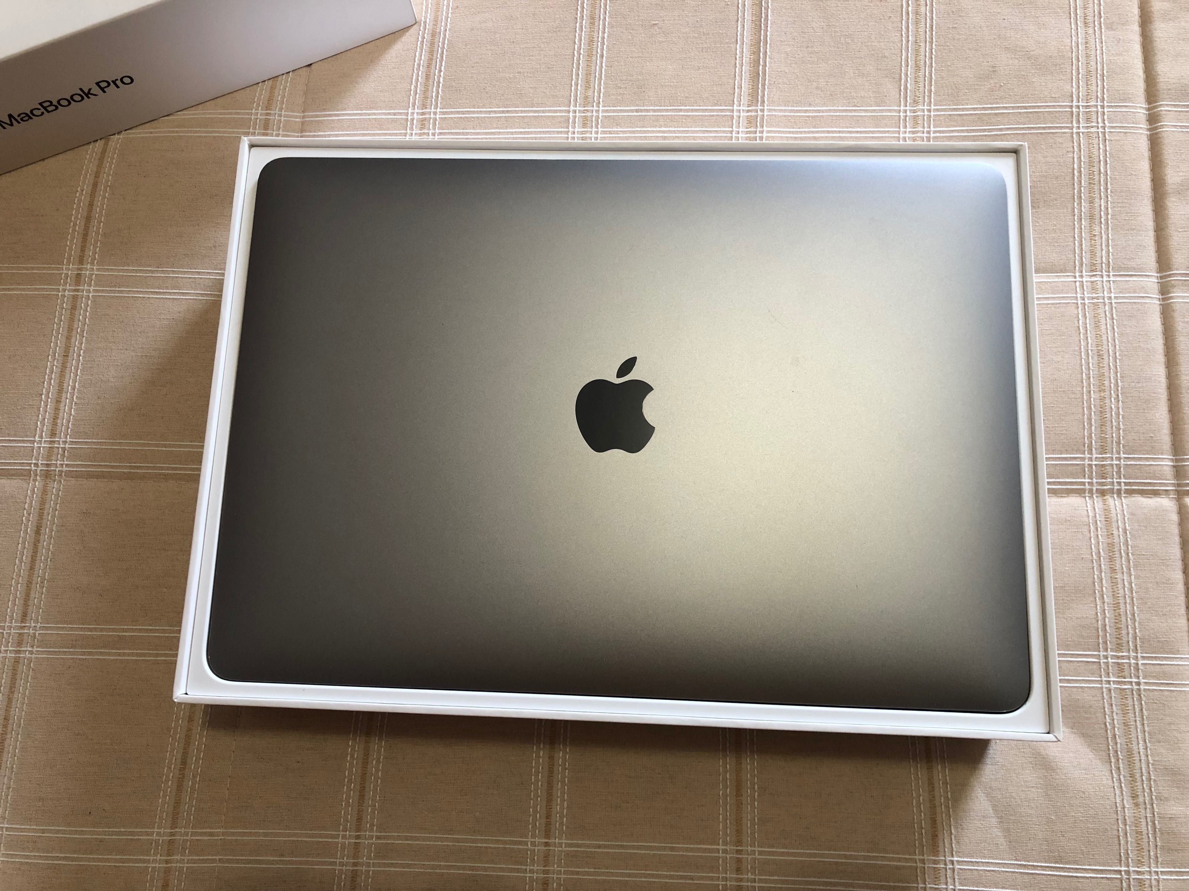 Macbook Pro 13” Touch Bar