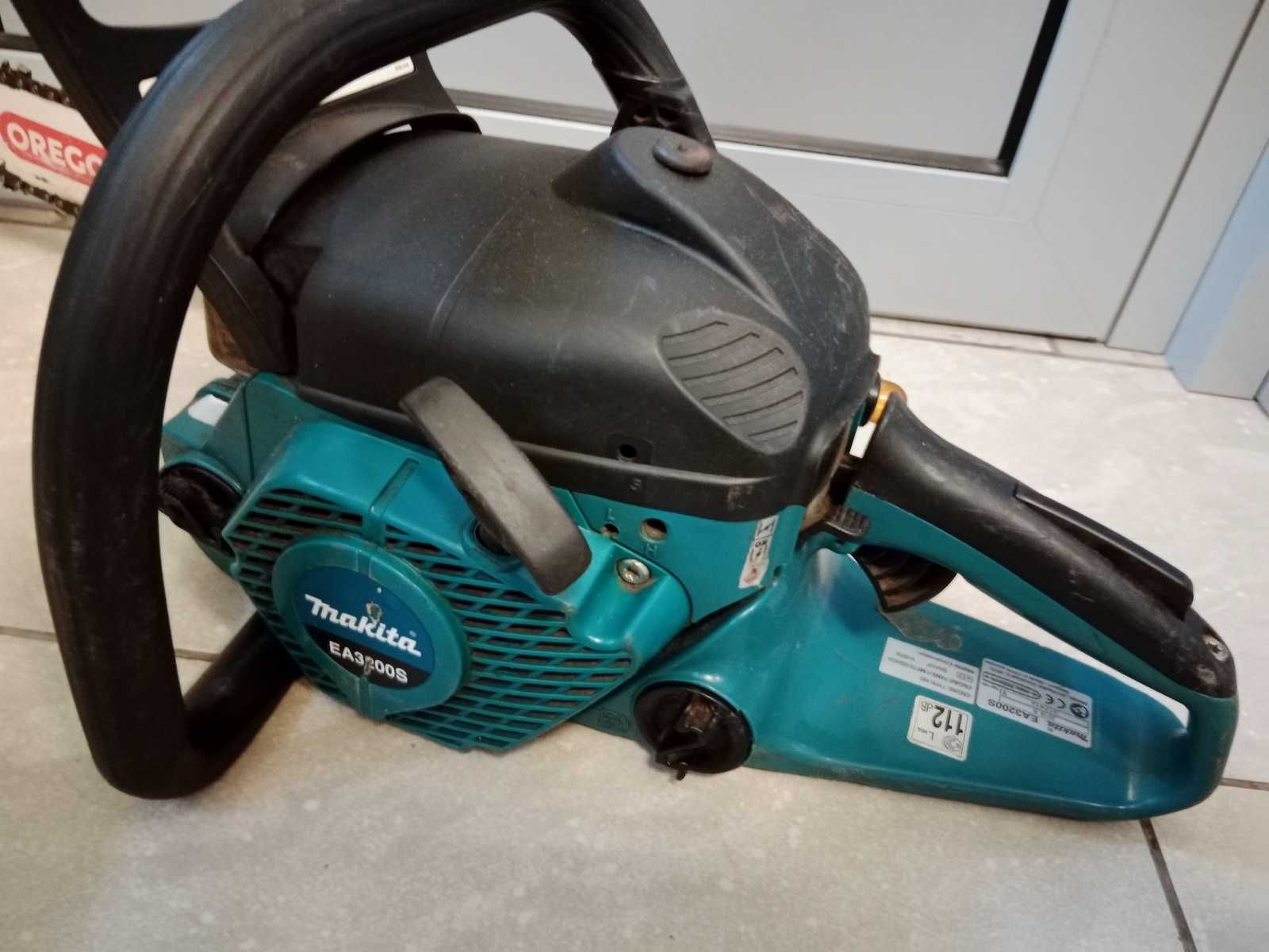 Piła spalinowa MAKITA EA3200S