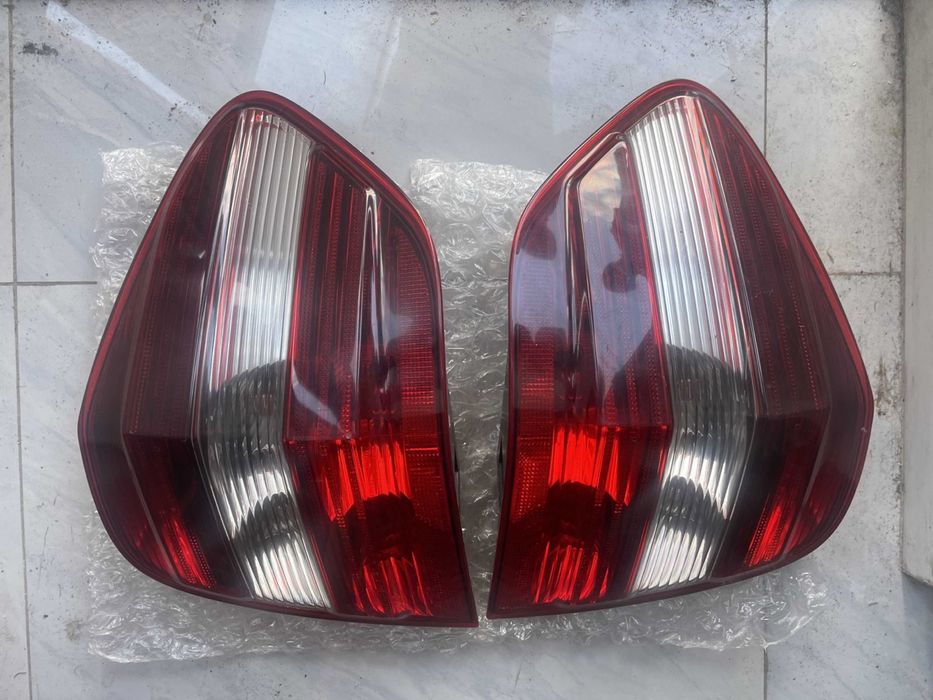 Фонари MERCEDES-BENZ A 164 906 11 00 A 164 906 12 00